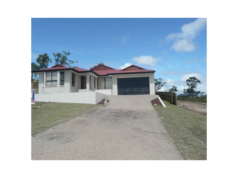90 Ocean View Drive, Bowen QLD 4805