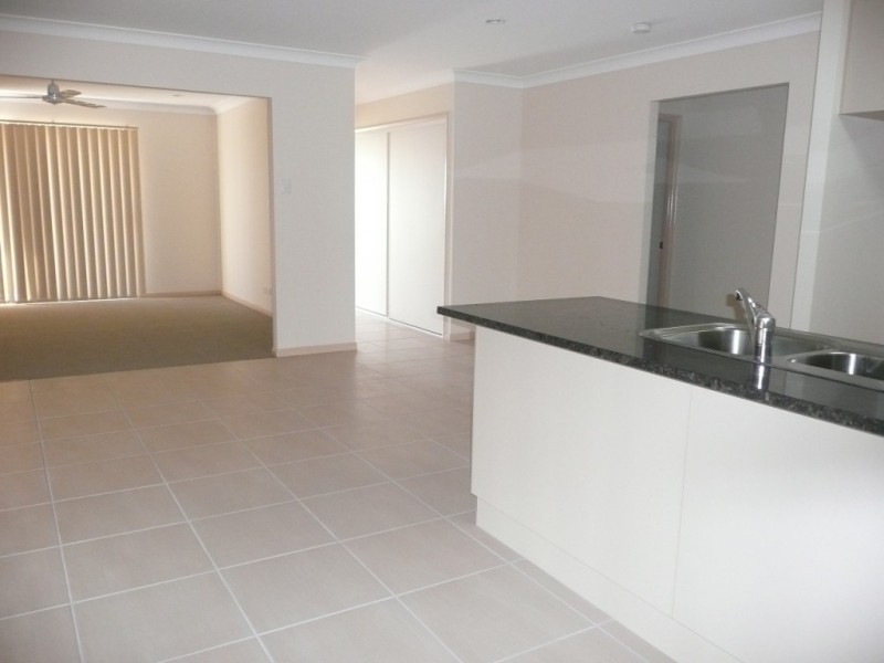 90 Ocean View Drive, Bowen QLD 4805