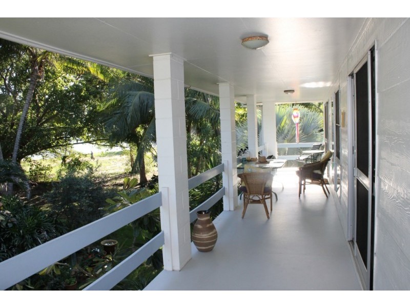 2 Horseshoe Bay Road, Bowen QLD 4805