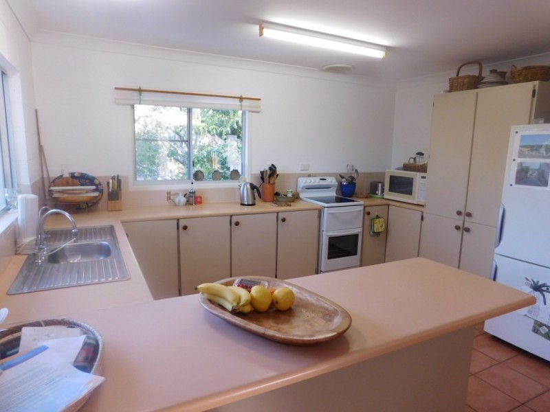 2 Horseshoe Bay Road, Bowen QLD 4805