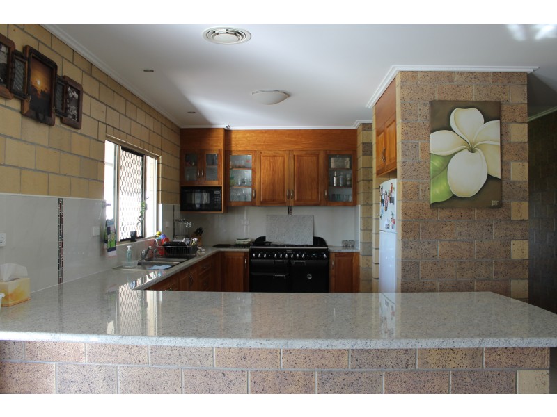 74 Flemington Road, Bowen QLD 4805
