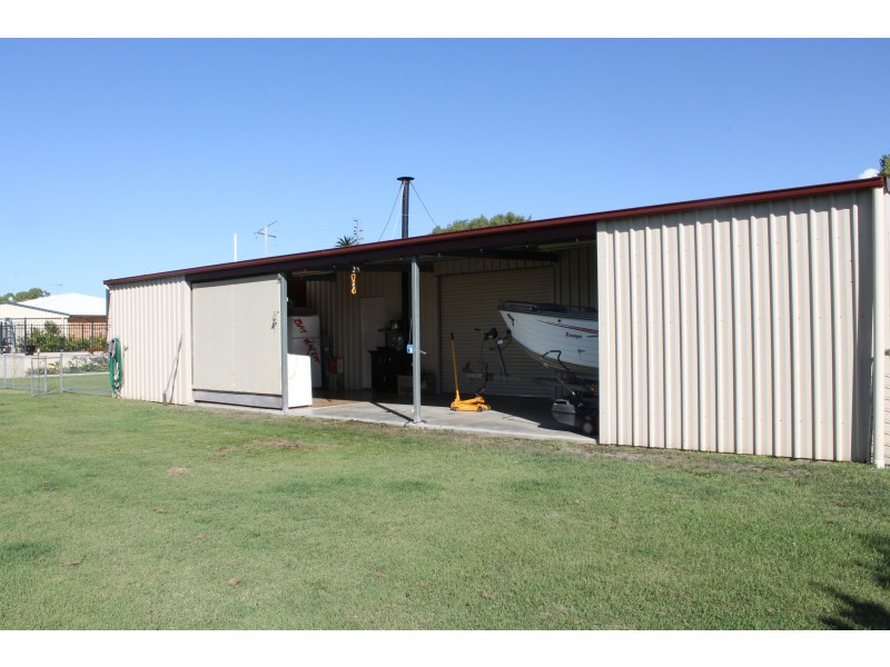 74 Flemington Road, Bowen QLD 4805