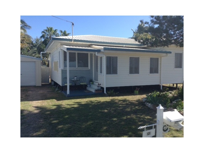 121 Queens Beach Esplanade, Bowen QLD 4805