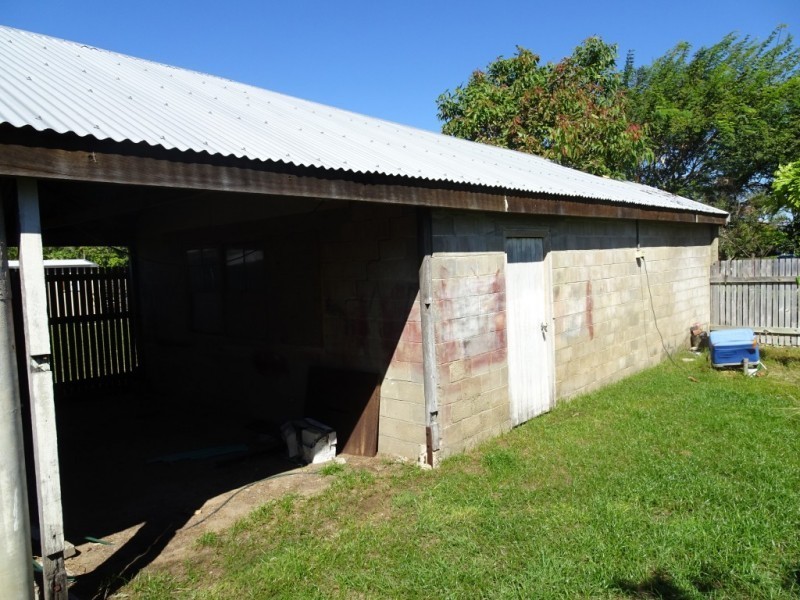 71 Queens Beach Esplanade, Bowen QLD 4805