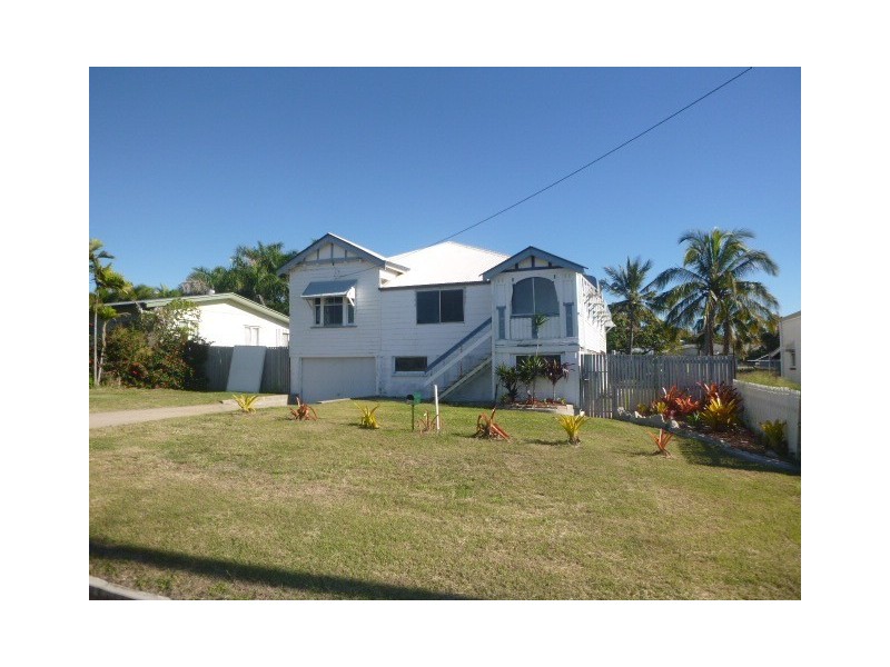 106 Powell Street, Bowen QLD 4805