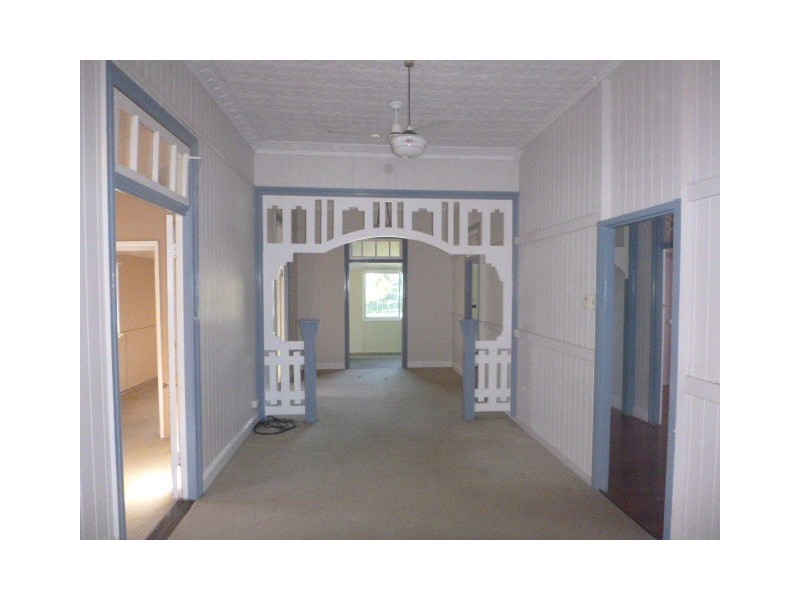 106 Powell Street, Bowen QLD 4805
