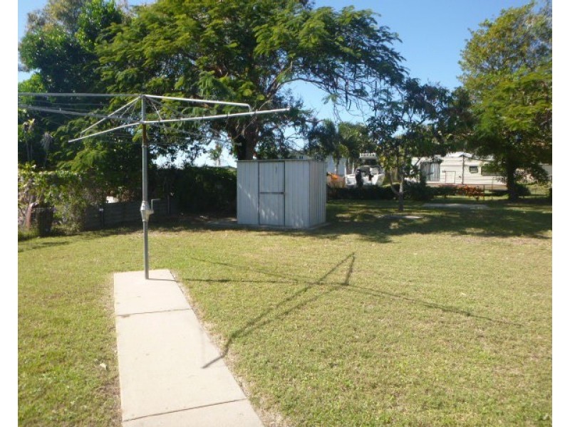 8 Salisbury Crescent, Bowen QLD 4805