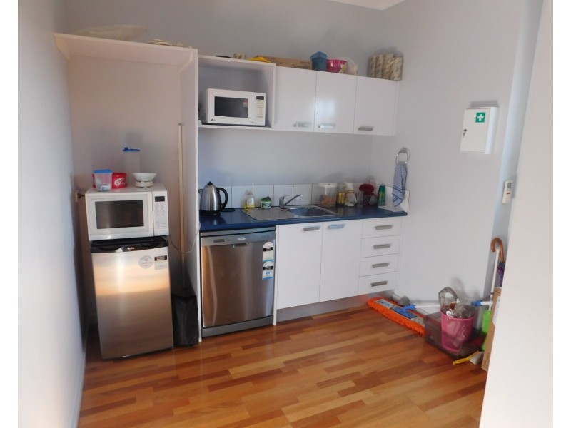 28 Herbert Street, Bowen QLD 4805
