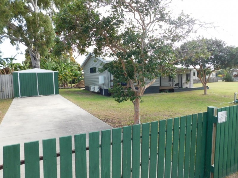 25 Field Street, Bowen QLD 4805
