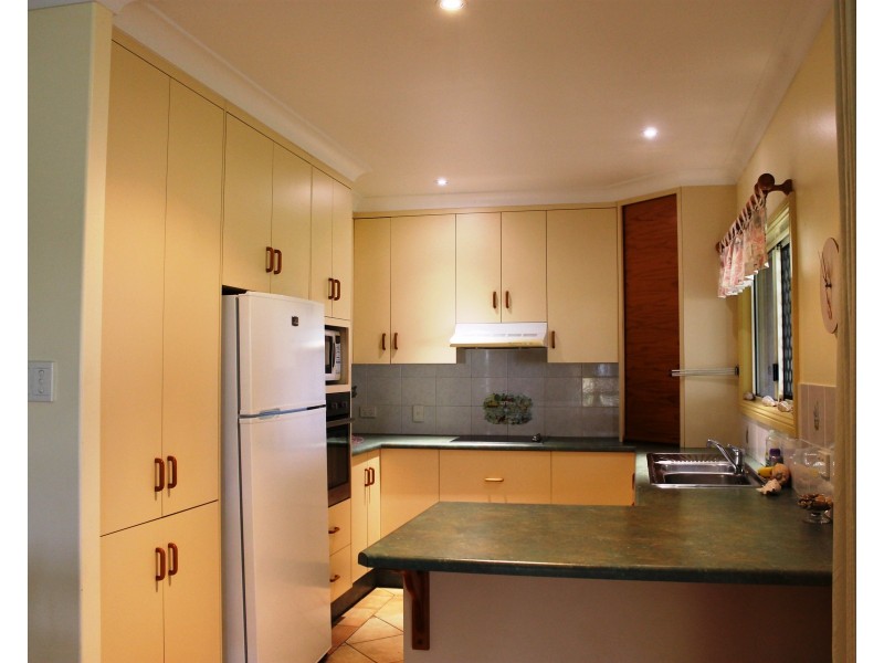 37 Betzels Lane, Bowen QLD 4805