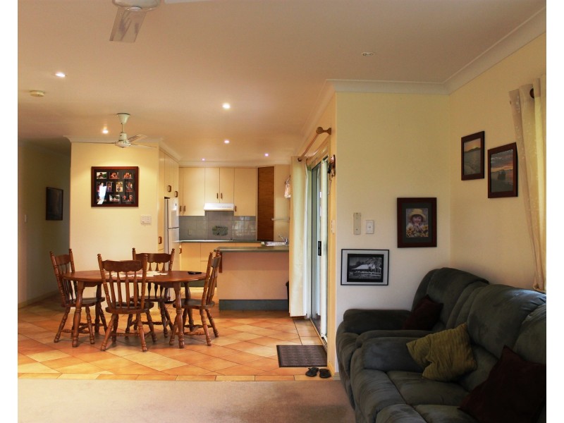 37 Betzels Lane, Bowen QLD 4805