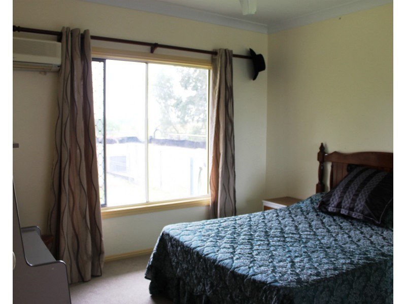 37 Betzels Lane, Bowen QLD 4805