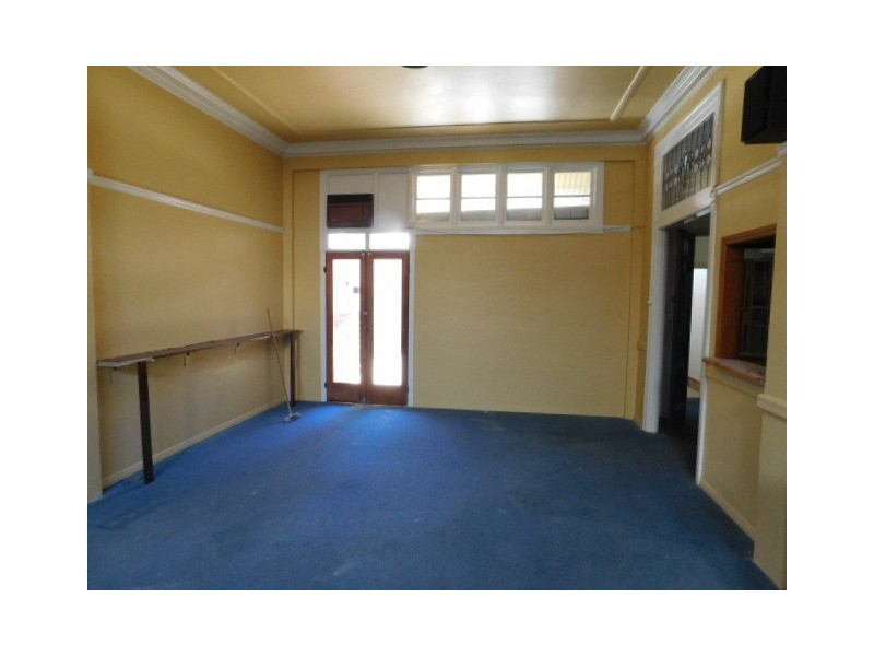 43 Herbert Street, Bowen QLD 4805