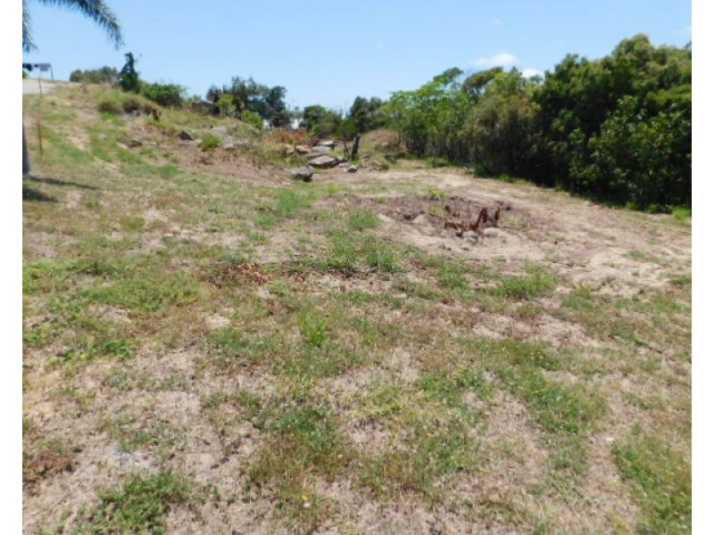 22 Rose Bay Road, Bowen QLD 4805