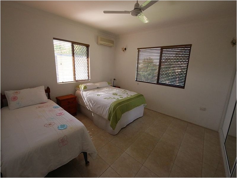74 Eighth Street, Home Hill QLD 4806
