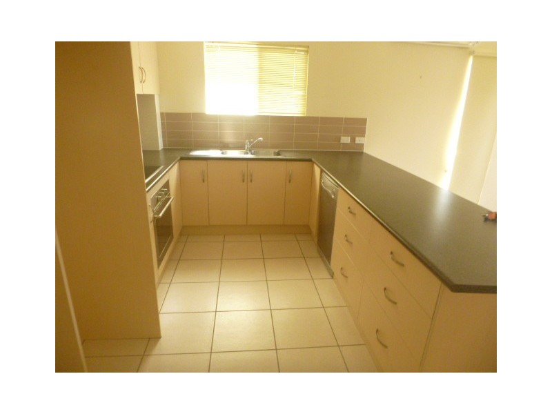 3/1 Murroona, Bowen QLD 4805