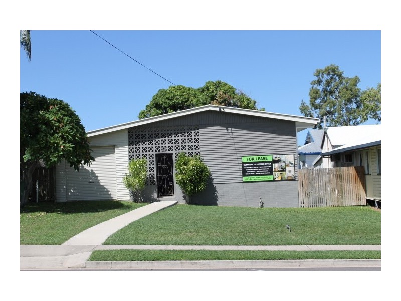 54 Herbert Street, Bowen QLD 4805