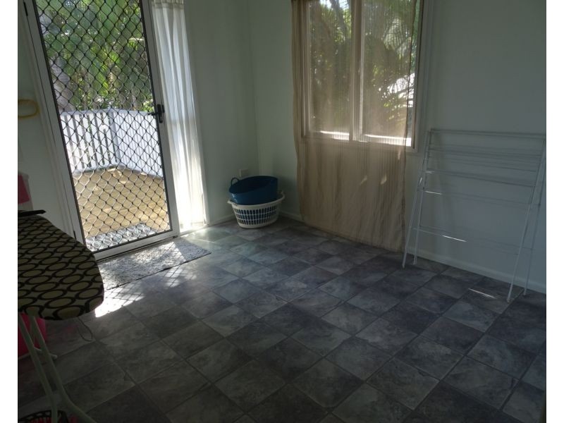 94 Gregory Street, Bowen QLD 4805