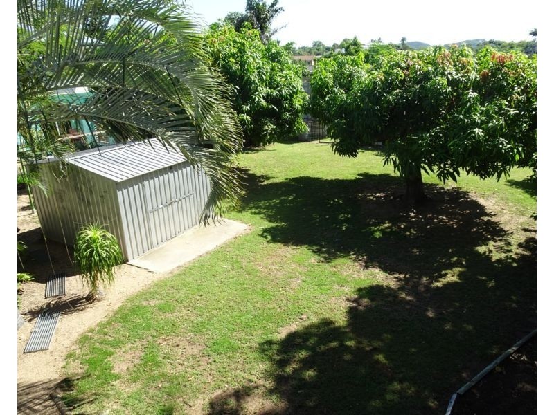 94 Gregory Street, Bowen QLD 4805