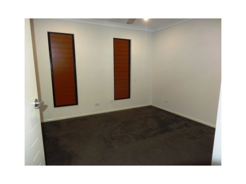 1 Siesta Court, Bowen QLD 4805