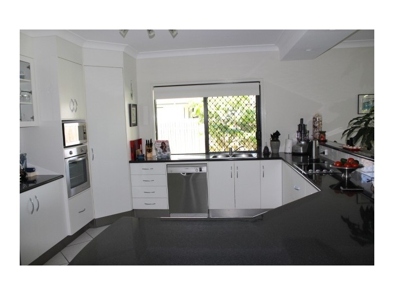 10 Kirkpatrick Court, Bowen QLD 4805