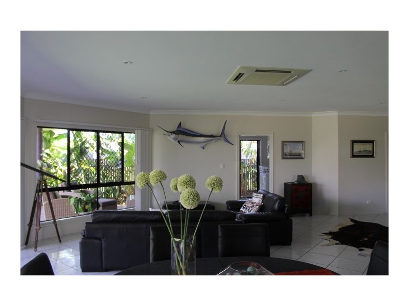 10 Kirkpatrick Court, Bowen QLD 4805