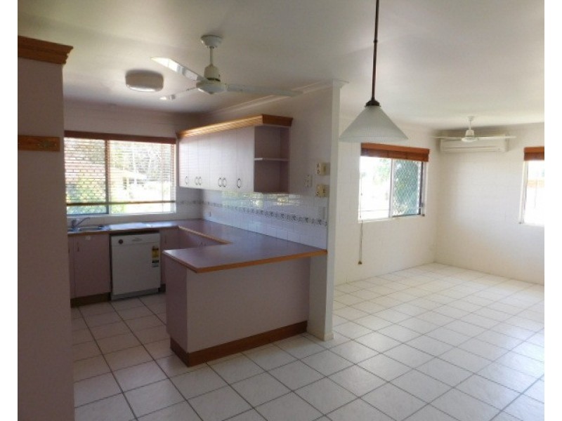 7/30 John Street, Bowen QLD 4805