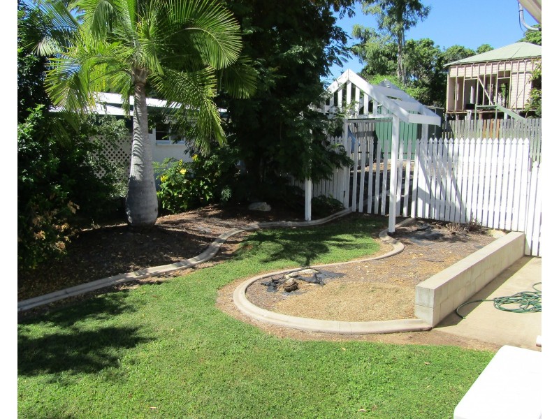 7/30 John Street, Bowen QLD 4805