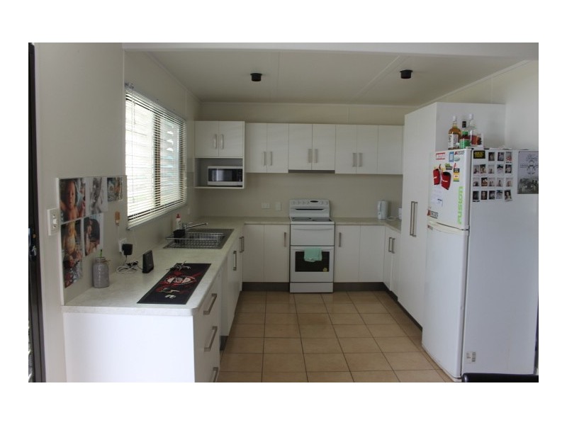 12 Sunset Crescent, Bowen QLD 4805