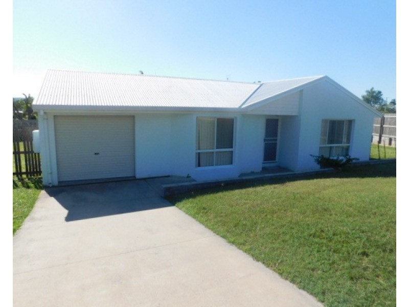 4 Allan Place, Bowen QLD 4805