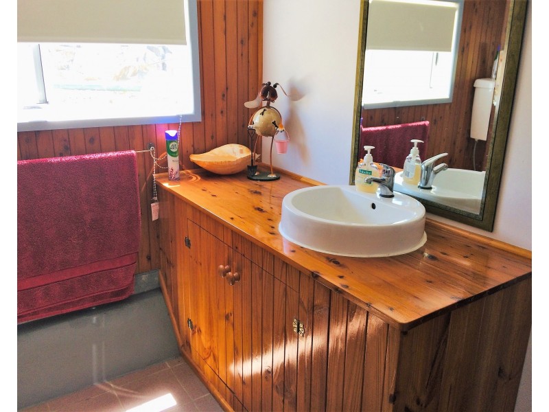 23 Gordon Street, Bowen QLD 4805