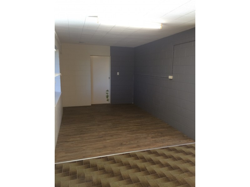 25 Rose Bay Road, Bowen QLD 4805