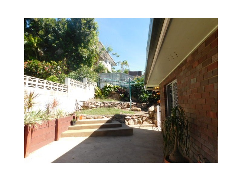 25 Rose Bay Road, Bowen QLD 4805