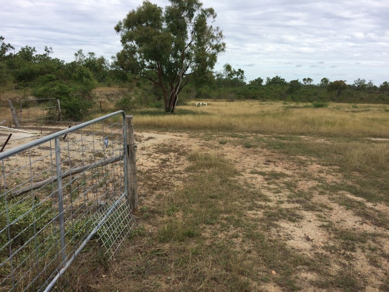 427 West Euri Road, Bowen QLD 4805