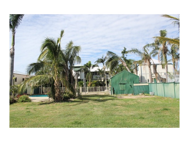 46 Poole Street, Bowen QLD 4805