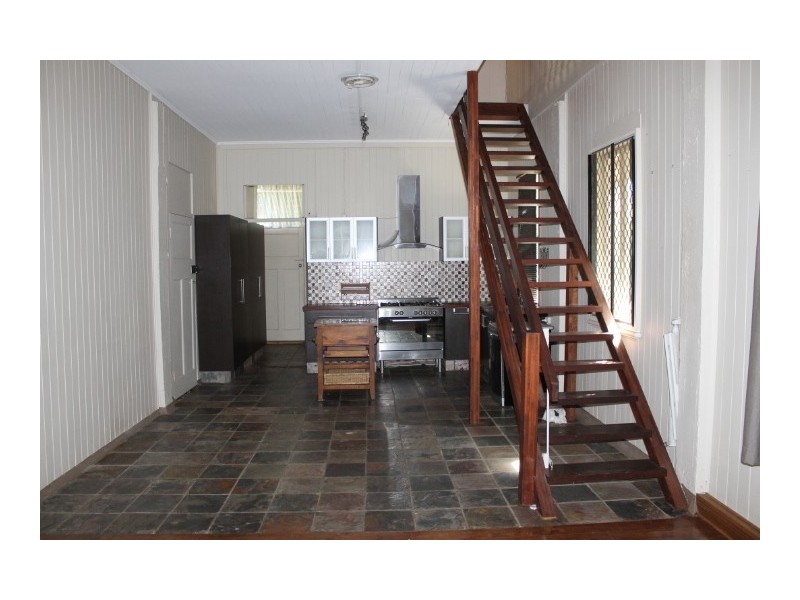 46 Poole Street, Bowen QLD 4805