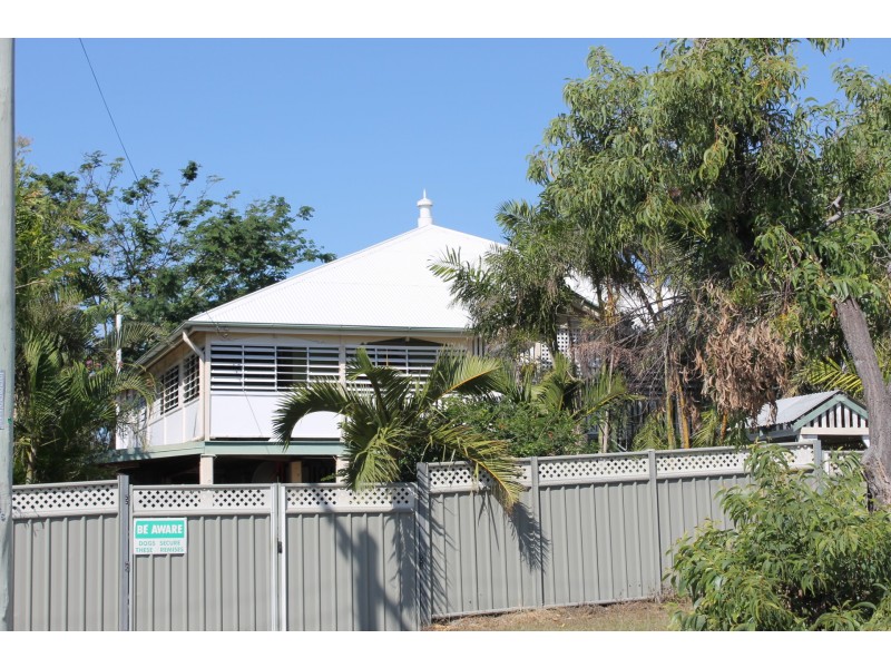 19 Poole Street, Bowen QLD 4805