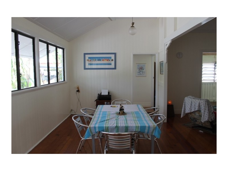 19 Poole Street, Bowen QLD 4805