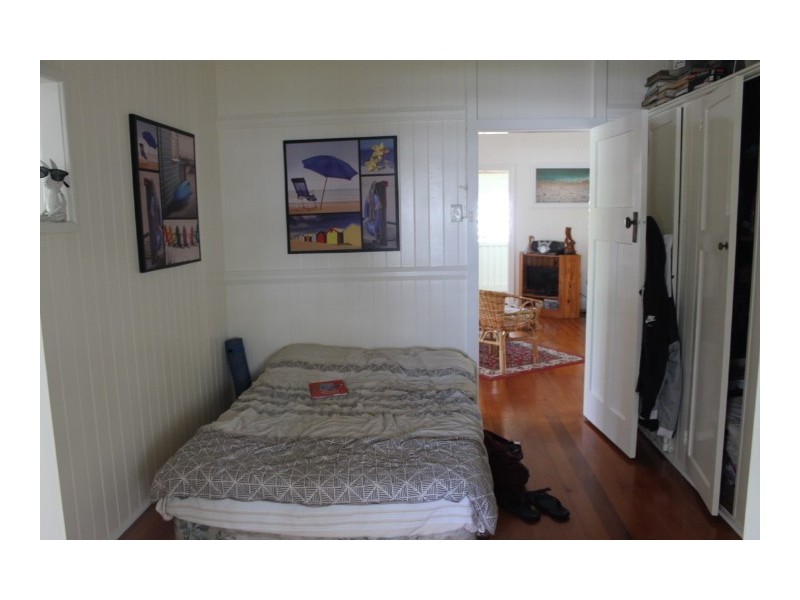 19 Poole Street, Bowen QLD 4805