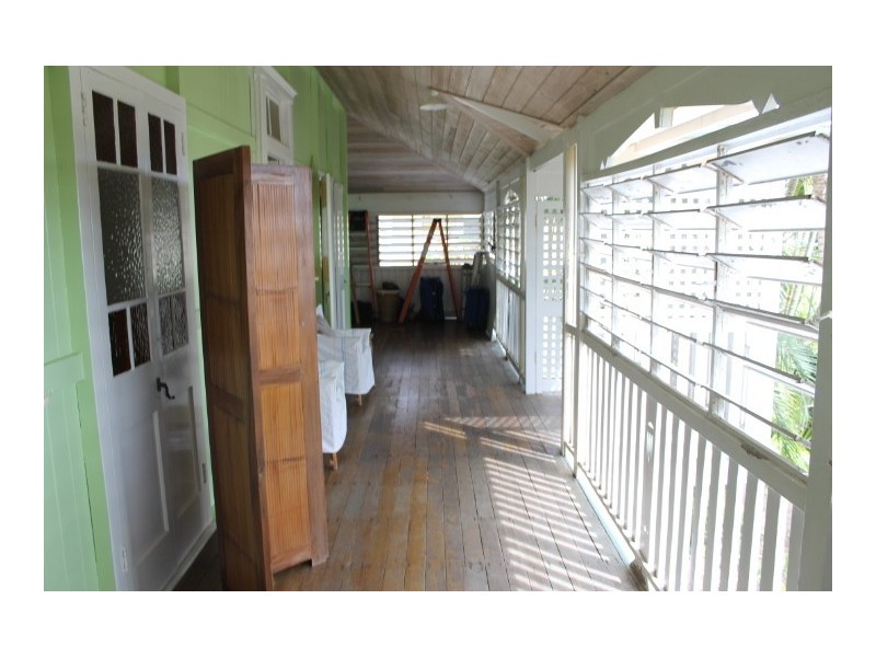 19 Poole Street, Bowen QLD 4805