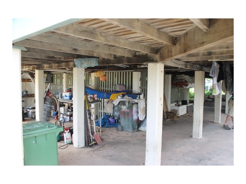 19 Poole Street, Bowen QLD 4805