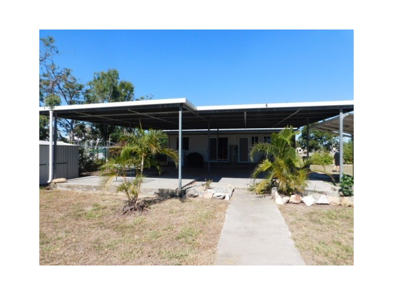 166 Richmond Road, Bowen QLD 4805