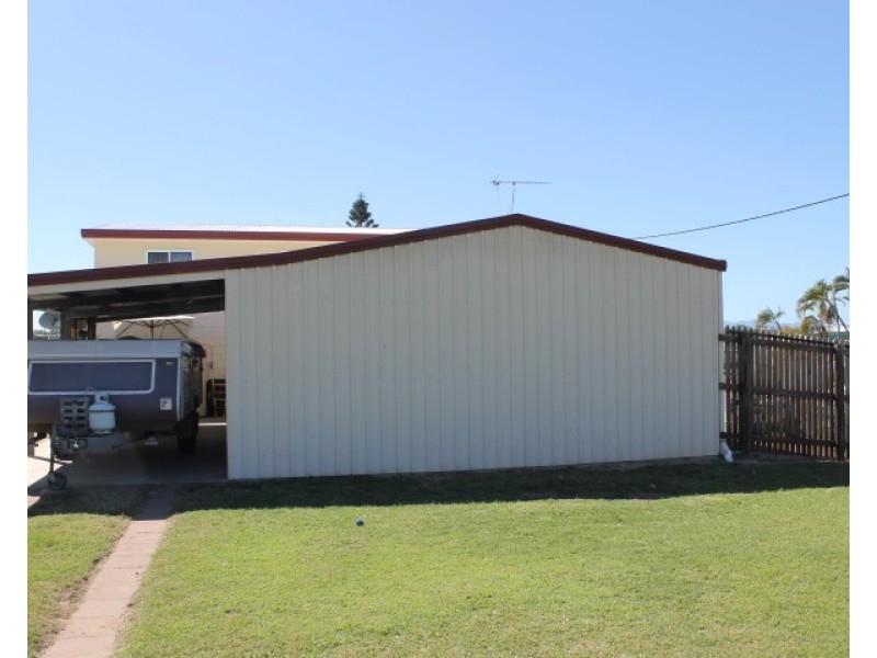 98 Gregory Street, Bowen QLD 4805