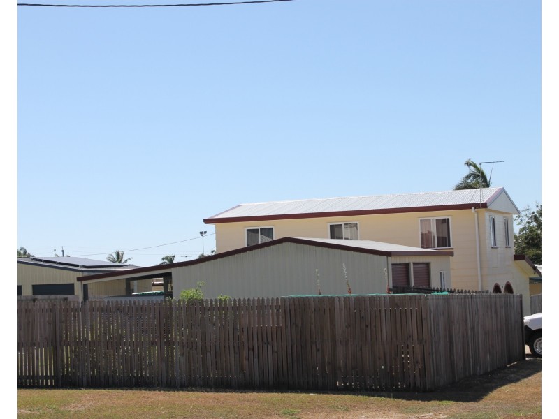 98 Gregory Street, Bowen QLD 4805