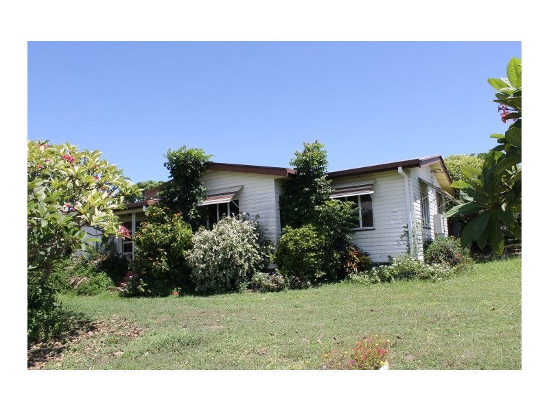 105 Herbert Street, Bowen QLD 4805