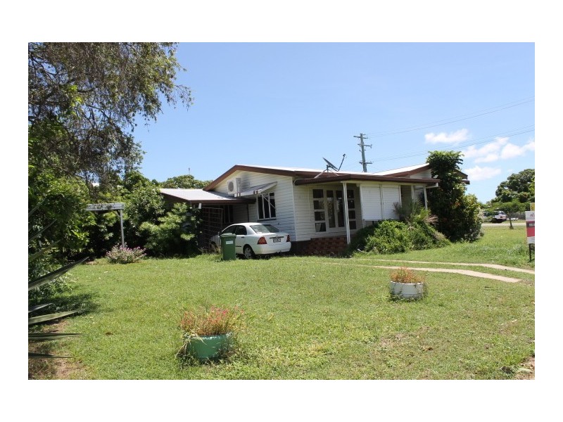 105 Herbert Street, Bowen QLD 4805