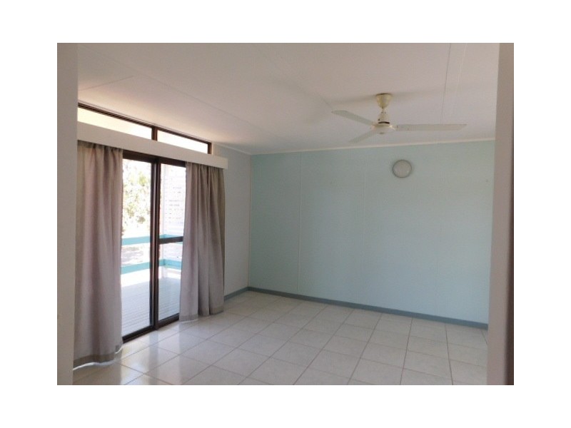 45 Holborne Street, Bowen QLD 4805