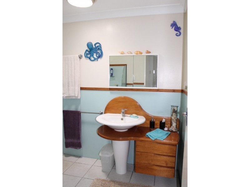 175 Inveroona Road, Bowen QLD 4805