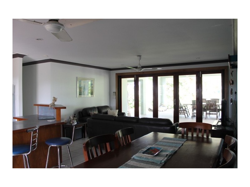 175 Inveroona Road, Bowen QLD 4805