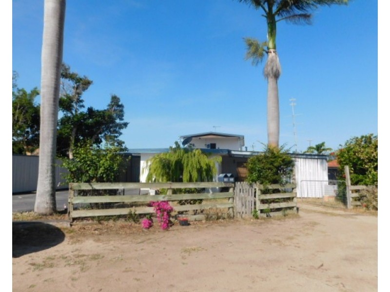 2B Hay Street, Bowen QLD 4805